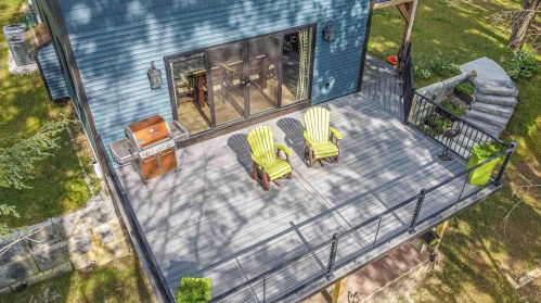 22 Lower Camp Rd, Northwood NH  03261-4340 exterior