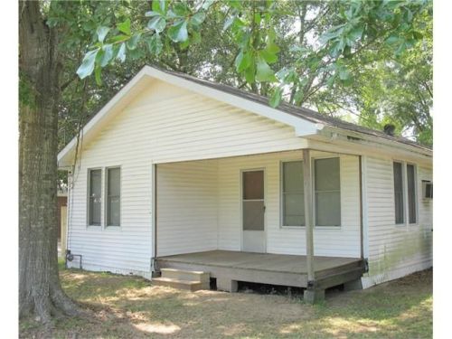 155 Lamarca St, Leonard Chapel, LA 70443-2290