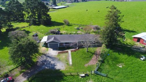 6026 Blank Rd, Sebastopol, CA 95472-6144