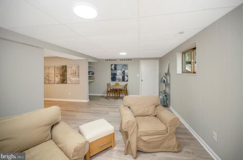 120 Hillside Dr, Locust Grove VA 22508-5233 exterior