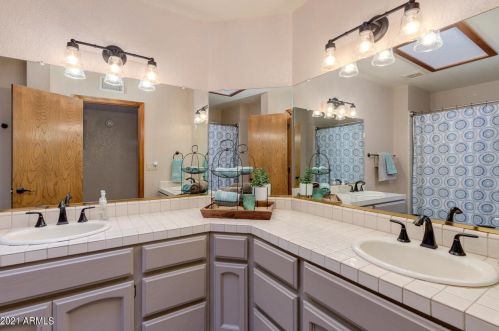 7536 Libby St, Glendale AZ 85308-8144 exterior