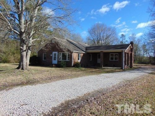 1526 College St, Oxford, NC 27565-6794