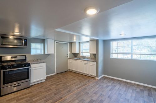 435 68 St, San Diego CA  92114-2947 exterior