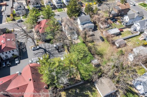 119 Pearl St, Tinton Falls NJ  07701-1522 exterior