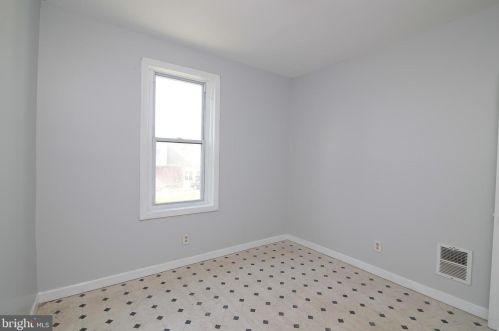 1581 Louis St, Camden NJ  08104-3546 exterior