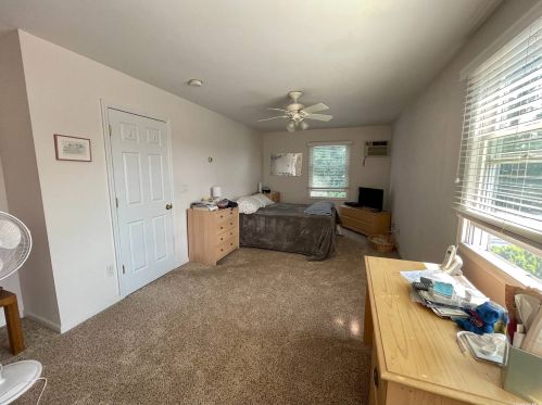 29 Croydon Dr, North Bellmore NY  11710-3054 exterior