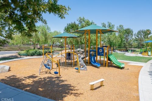 12607 Orangeblossom Ln, Riverside CA  92503-7059 exterior