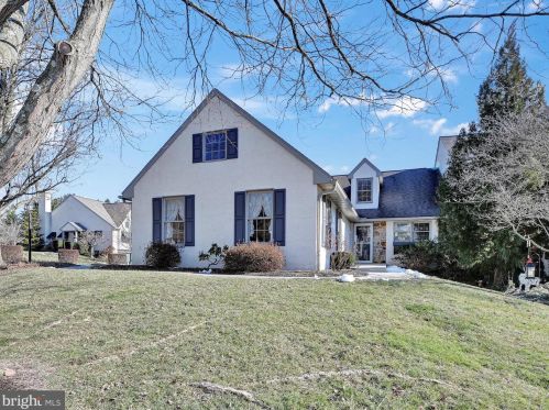 42 Saddler Dr, Marsh, PA 19520-9257