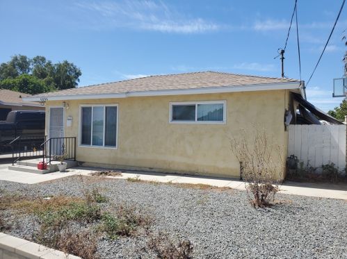 6046 Edgewater St, San Diego, CA 92139-3121