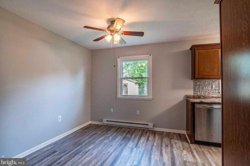 3 Old Barn Rd, Richmond National Battlefiel VA  22835-9008 exterior