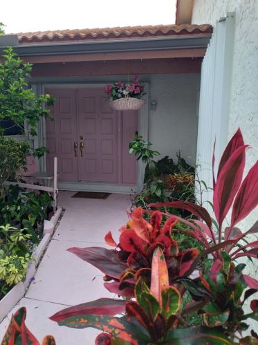 5735 Lakeview Mews Cir, Boynton Beach, FL 33437-1514