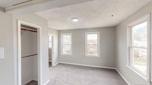 20 Ashworth St, Manchester CT  06040-5515 exterior