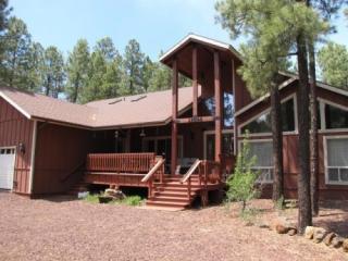 2568 Lake View Dr, Pinetop, AZ 85935-8480