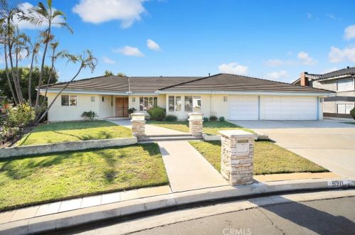 5211 Coral Ridge Cir, Buena Park, CA 90621-1429