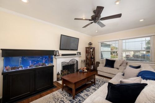 4312 230 St, Torrance CA  90505-3701 exterior