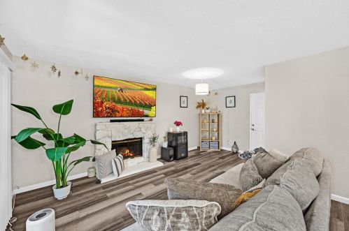 61 Kenneth Ct, West Pittsburg CA  94565-1545 exterior