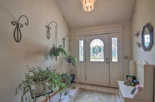 349 Columbia Cir, Valpo, IN 46383-8320