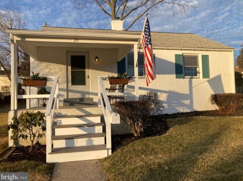20 Fairview Rd, Paoli, PA 19301-1705