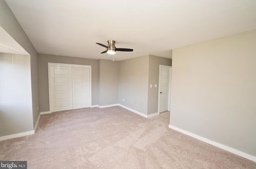 164 Canterbury Ct, East Windsor NJ 08520-5509 exterior