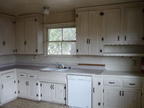 481 Garsden Ave, Covina CA  91724-2628 exterior