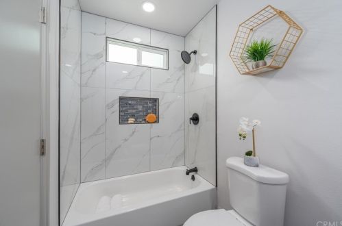 10308 Park St, Bellflower CA  90706-6029 exterior