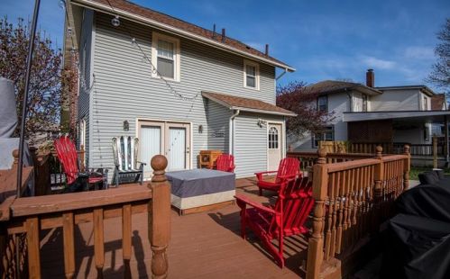 93 White Ave, Hermitage PA  16146-3053 exterior