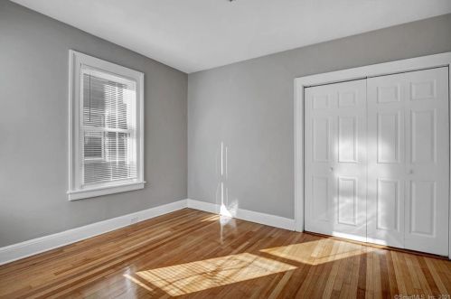 857 Noble Ave, Bridgeport CT 06608-1049 exterior