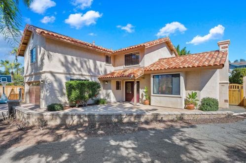 1259 Grandview Rd, Vista, CA 92084-4209
