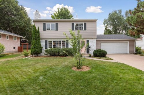 3204 Wendhurst Ave, Minneapolis, MN 55418-1728