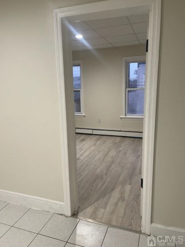 311 Smith St, Perth Amboy NJ  08861-4043 exterior