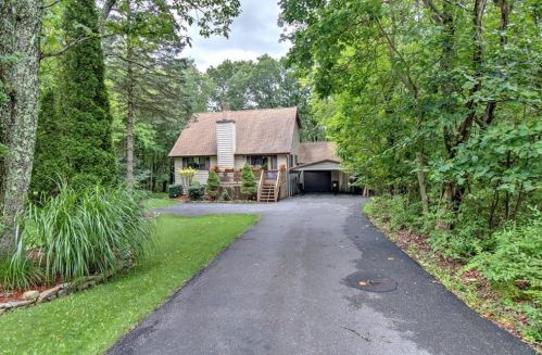 50 Piney Woods Dr, Jim Thorpe, PA 18229-2763