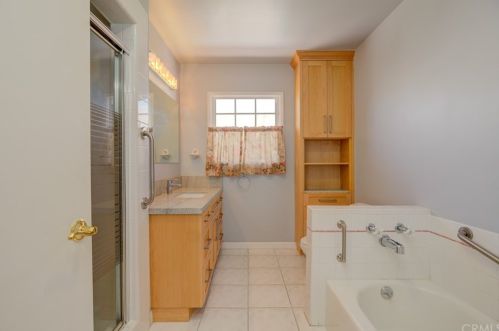 4621 191 St, Torrance CA 90503-1412 exterior