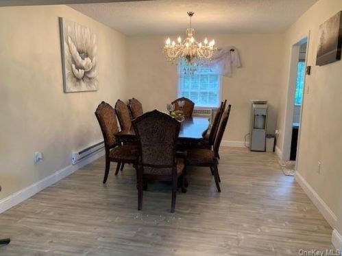 15 Cooke Ln, Monticello NY  12701-7112 exterior