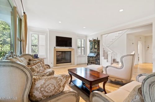 31 Tall Cedars, Irvine CA  92620-3669 exterior