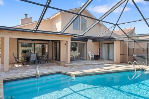 28425 Highgate Dr, Bonita Springs FL  34135-6832 exterior