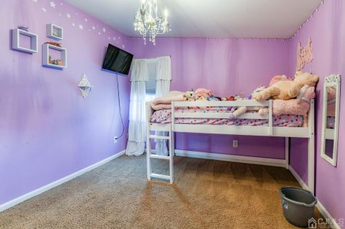 12 Nicholas Dr, Old Bridge NJ  08857-1558 exterior