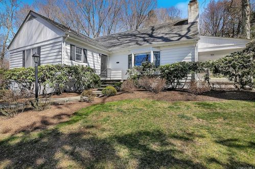 43 Wildwood Rd, Chappaqua, NY 10514-2421