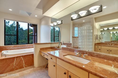 70 Calle Irena, Sedona AZ 86336-4769 exterior