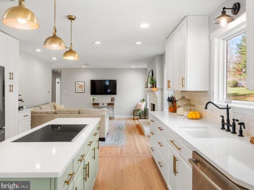 440 Font Rd, Downingtown PA  19335-1526 exterior