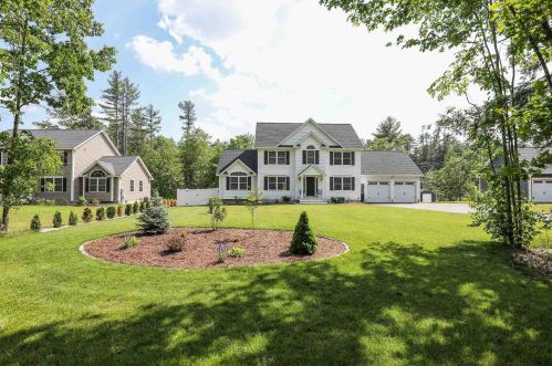 62 Hoit Rd, Concord NH  03301-1804 exterior