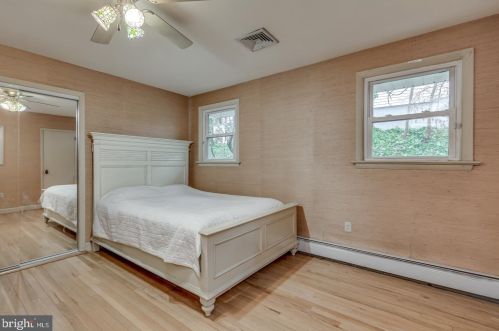 200 Park Dr, Camden NJ  08108-2236 exterior