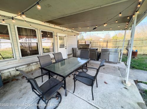 475 Toms River Rd, Jackson Twp NJ  08527-3722 exterior