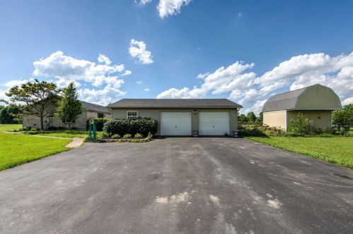 1720 Trisler Rd, Yankeetown, OH 45130-9600