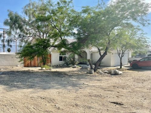 66121 San Jose Rd, Desert Hot Springs, CA 92240-2333