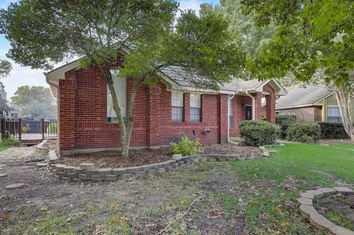 608 Meadowbrook St, Allen TX  75002-4730 exterior