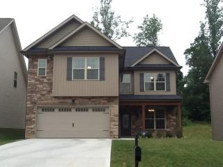 1530 Yarnell Station Blvd, Knoxville, TN 37932-2680