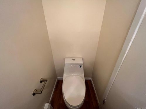 11 Aspen Rd, Middletown NY 10940-6807 exterior