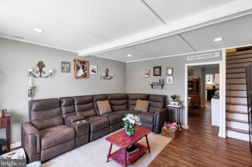 633 Division St, Gloucester NJ  08030-2335 exterior