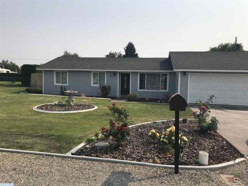 3812 Park St, Pasco, WA 99301-2932