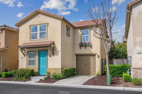 7023 Oratorio Dr, Fresno, CA 93711-0146